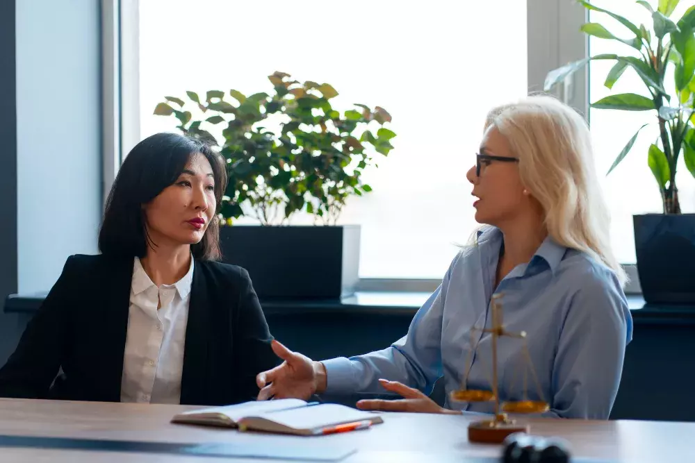 Leilão de Imóveis no Rio de Janeiro: Vantagens e Riscos para o Comprador